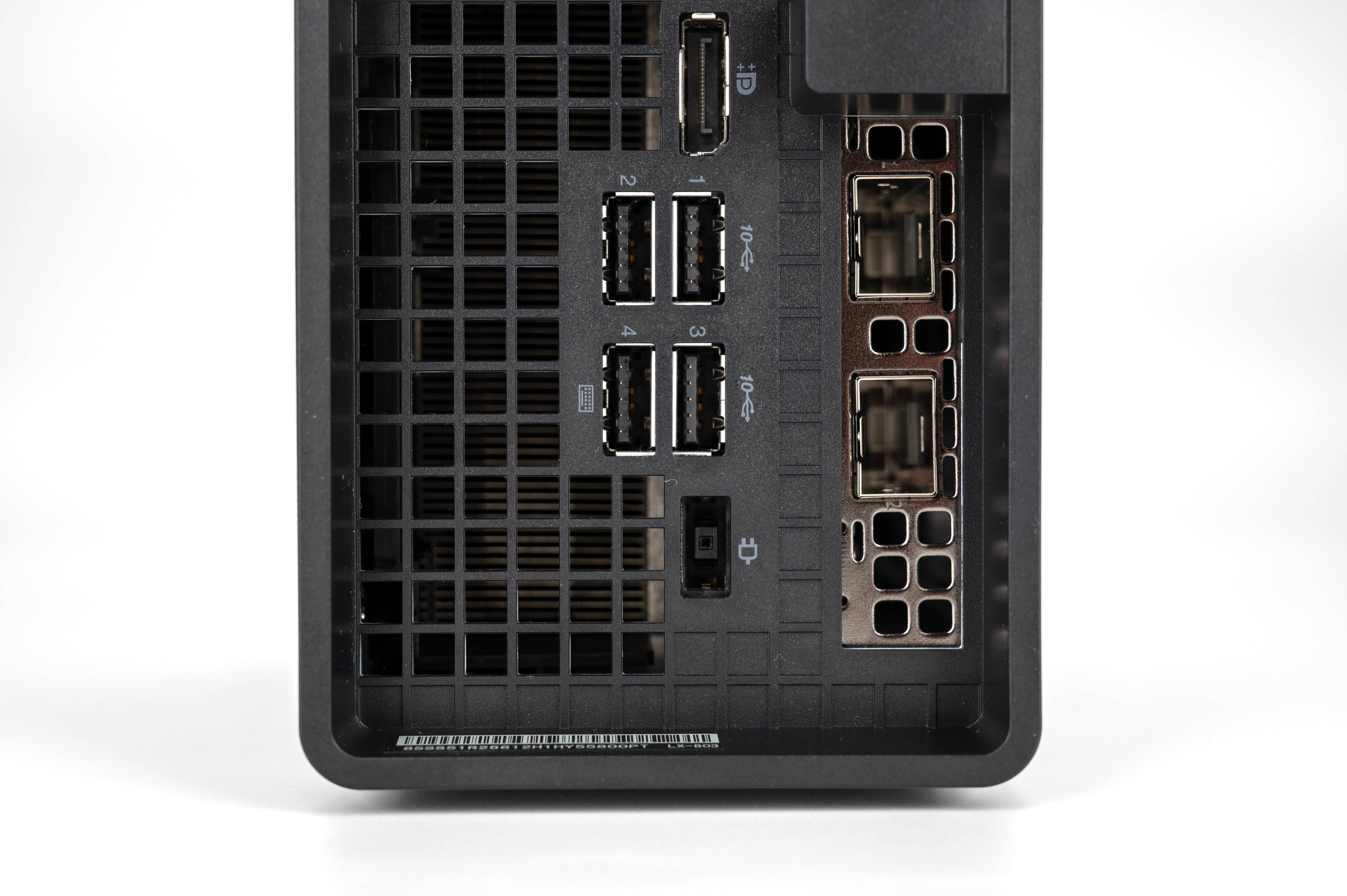 背面下半 背面下半