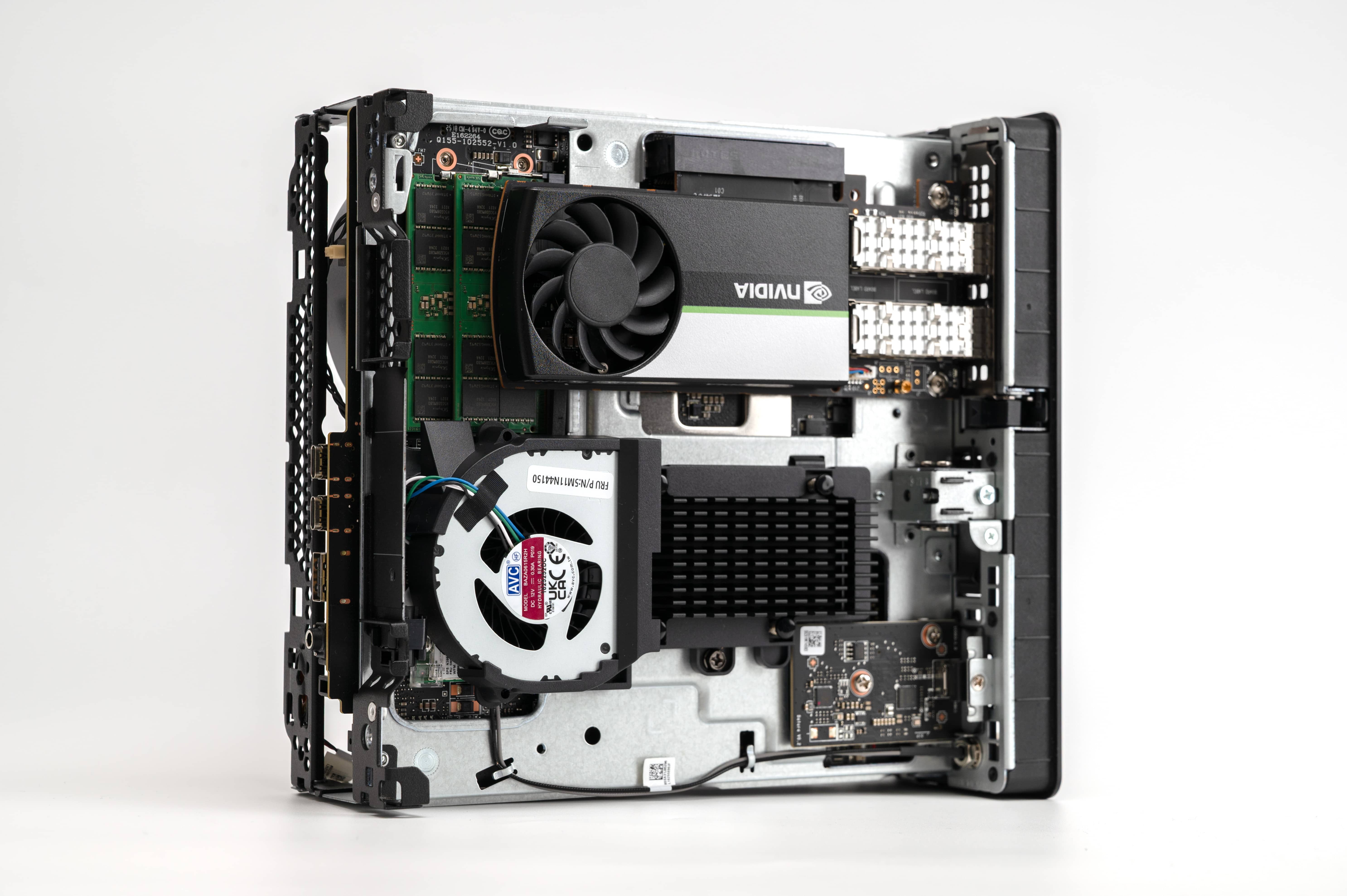 内部背面全貌 内部背面全貌